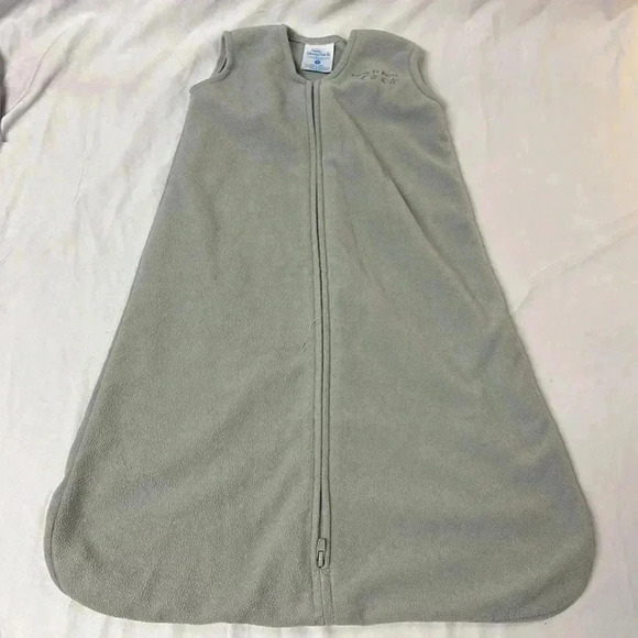 Halo - fleece sleep sack. Size Small (0-6 months) - Picture 1 of 3